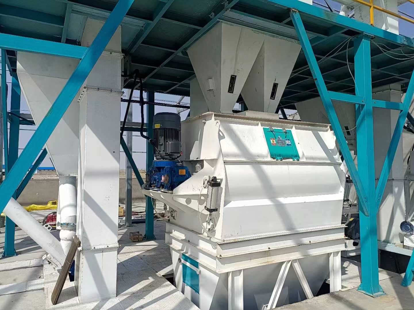 高效协同，全程智造 解析大型饲料生产线设备的集成化运作